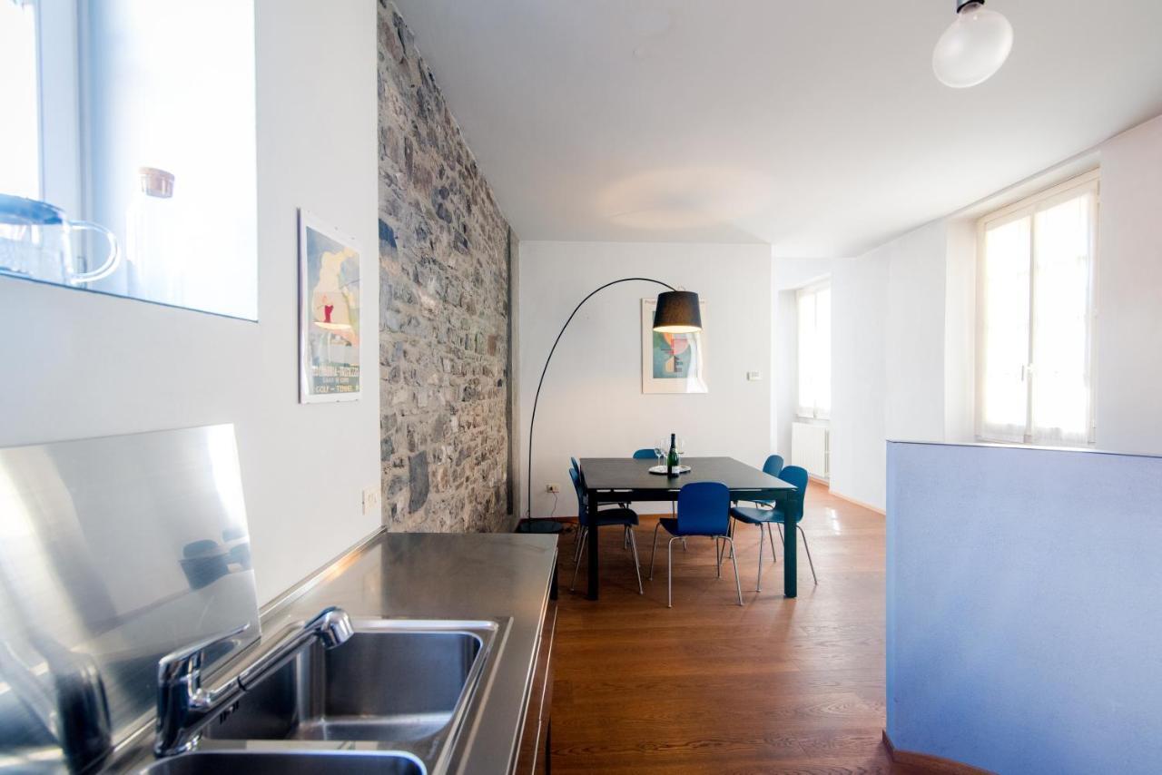 Antica Via Volta - The House Of Travelers Appartement