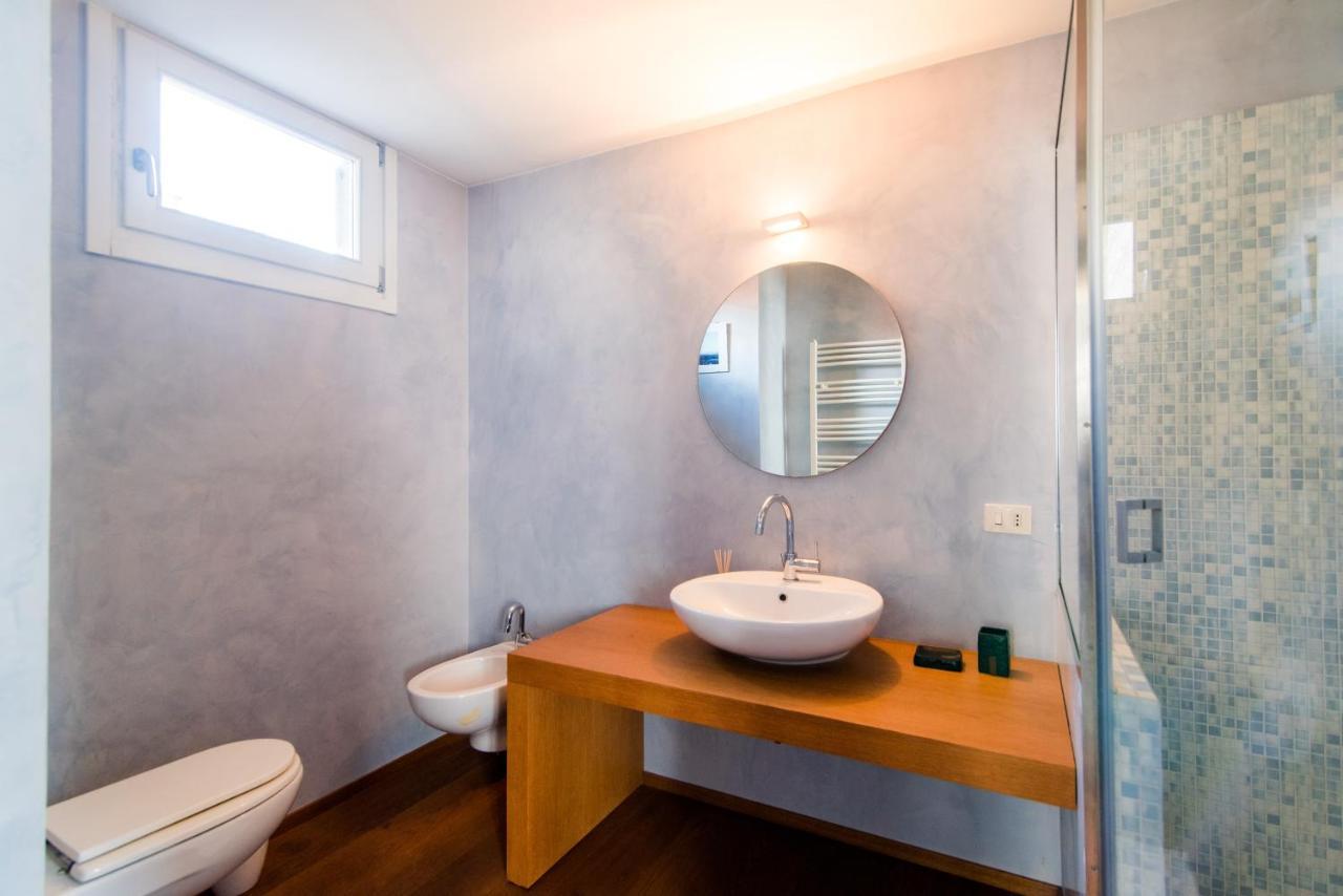 Antica Via Volta - The House Of Travelers Apartment