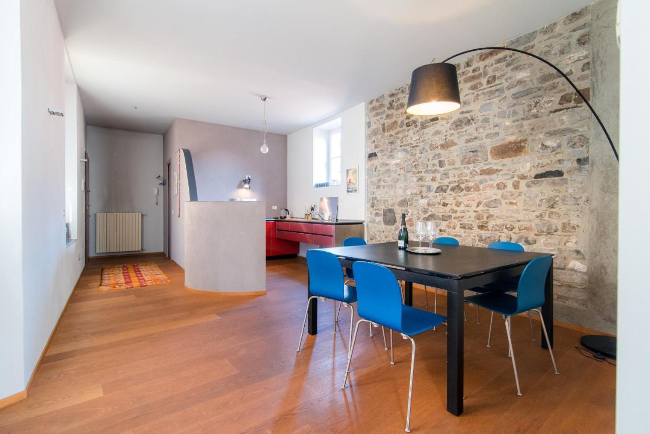 Antica Via Volta - The House Of Travelers Appartement